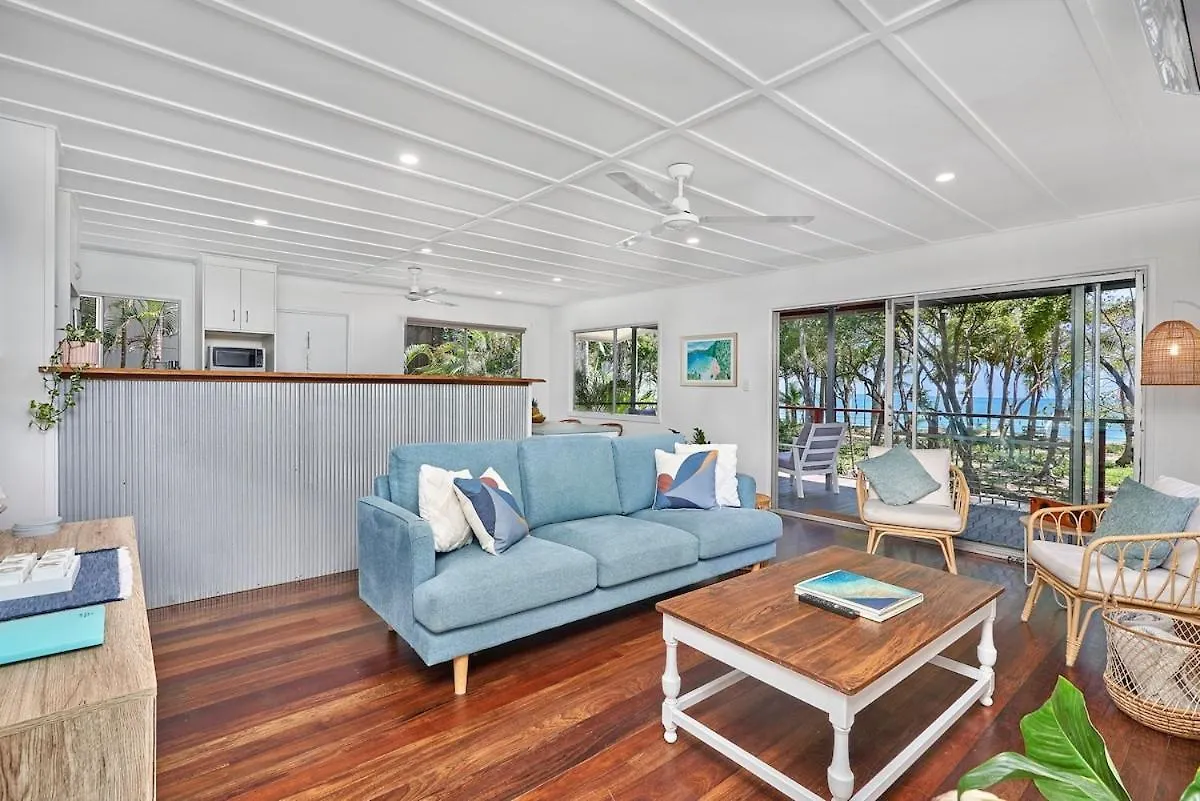 The Beach House Holloways Beach Australia